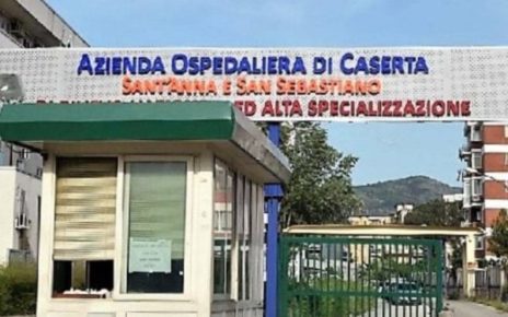 Campania, tagliati il 30% del totale dei posti letto all'Ospedale di Caserta. Piccerillo (Lega): "Mi auguro che De Luca abbia previsto soluzioni suppletive" 4 641b3e707507a