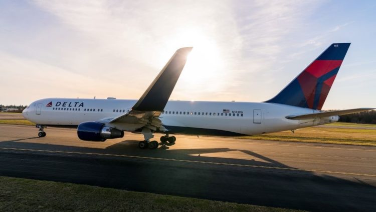 Delta 767