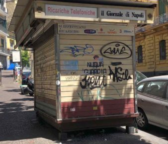 Napoli, Capodanno (Valori Collinari): "Rimossa una storica edicola di via Morghen!" 6 Napoli ledicola di via Morghen rimossa