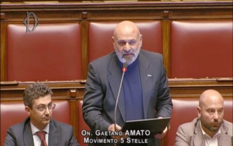 Campania, sottopasso EAV: l'on. Gaetano Amato replica alla deputata azzurra Annarita Patriarca 3 amato gaetano m5s aula
