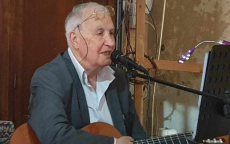 Nola, grandi consensi per la presentazione del libro “La serenata napoletana – canto notturno all’aperto” di Claudio Antonio Santella 3 claudio1