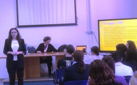 Napoli, Europee: gli studenti del Ferraioli incontrano il legal officer della Commissione 4 foto back to school 01