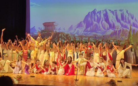 GRUPPO IN TEATRO