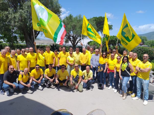 Gli attivisti Coldiretti arrivati da tutta la Campania