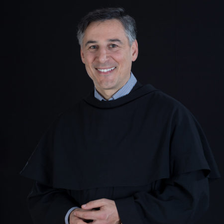 PADRE ENZO FOTO CREDIT ferretti e B31I9564
