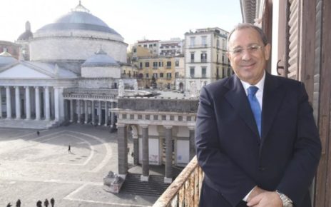 Napoli, celebrazioni del 2 Giugno. Prefetto Michele di Bari: "Quella di oggi resta una festa grande perché grande è la nostra Repubblica" 5 caf 1087