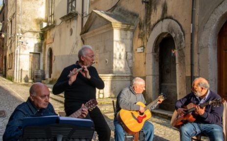 gruppo che ha proposto La Langella