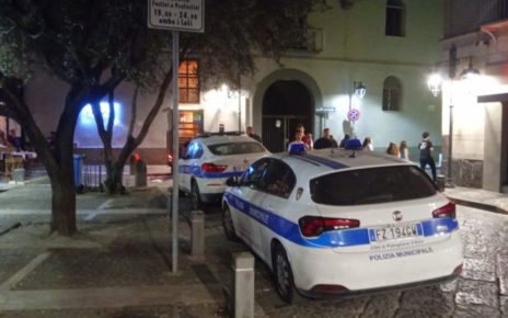 Pomigliano d'Arco, alcolici ai minori di 14 anni: denunciato esercente dalla Polizia Locale nei controlli della movida 3 operazione movida polizialocalemod