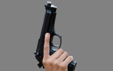 sparatoria pistola sparimod