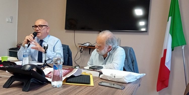 1. Sindaco Prof. S. Rozza e P. Luciano Incontri Storia Quadrelle 28.6.2024