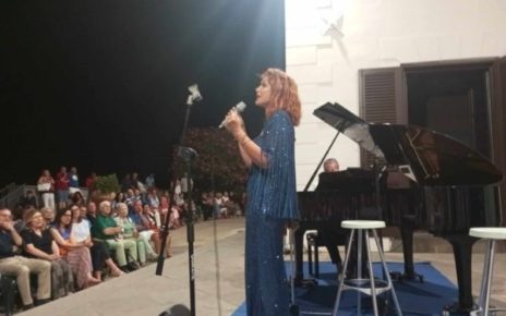 Piano di Sorrento, "Sulla Pelle e nel Cuore": il femminicidio non nasce dal nulla. Momenti di riflessione giornalistica a Villa Fondi 6 450309689 813192570940710 8920818195775962078 n