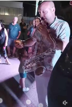 Marigliano, Festa della Madonna del Carmine: a via Vittorio Veneto il sound partenopeo di Andrea Sannino 3 451299471 467431929336504 2051818366898576351 n