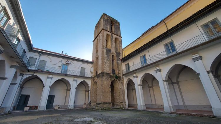 S. Antonio Aversa Chiostro 1