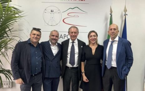 foto rastrelli urso casa made in italy