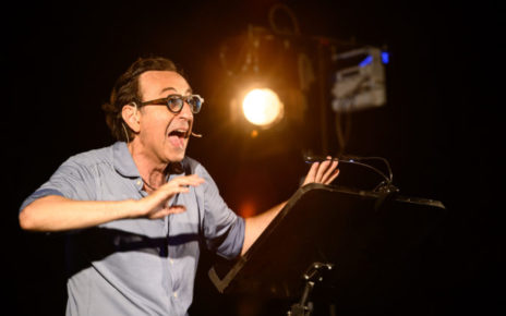 Pomigliano d'Arco, al via il 4 luglio il Festival Teatrale "I Nostri Miti" con lo spettacolo di Giovanni Esposito 3 gesposito LeRouxAvevaCompratoUnColtello