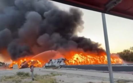 Campania, Incendio a Persano. Cammarano (M5S): "Un disastro ambientale che poteva essere evitato” 5 incendio persano