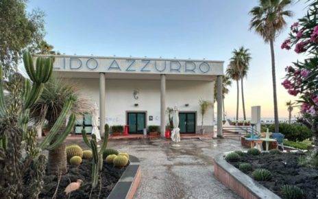 Torre Annunziata, spedizione di morte al Lido Azzurro: killer sparano in aria prima di scappare 4 lidoazzurromod