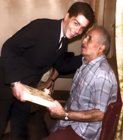 4. Phil Bruno con il nonno Rocco Vivolo Anni 60 Bew York USA