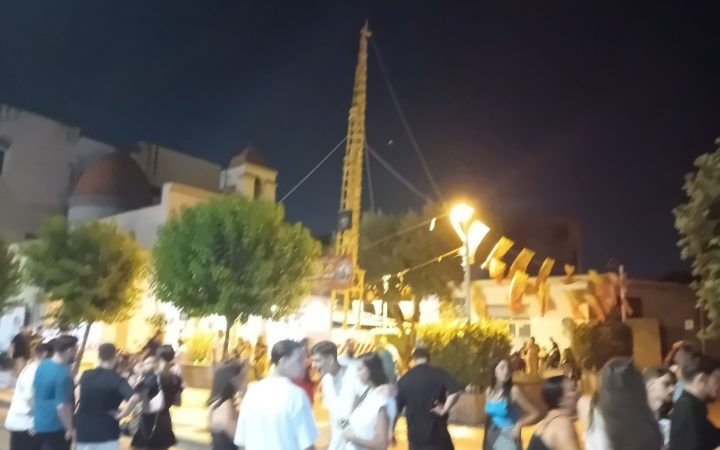 4. Piazzetta San Sebastiano con Simbolico Giglio Agosto Antoniano 2.8.2024