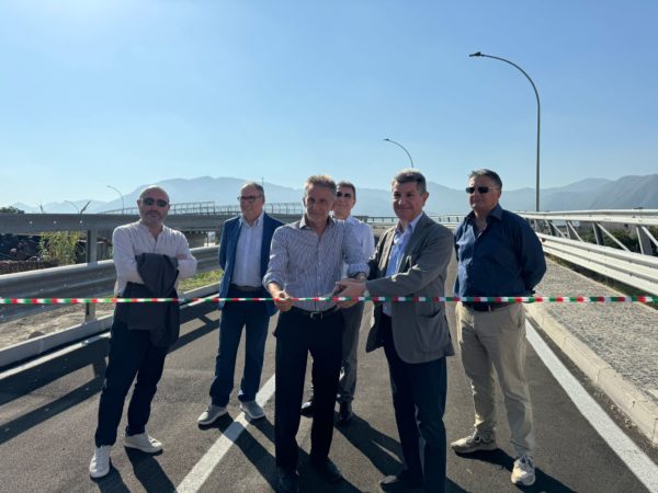 Castellammare Ponte San Benedetto consegna