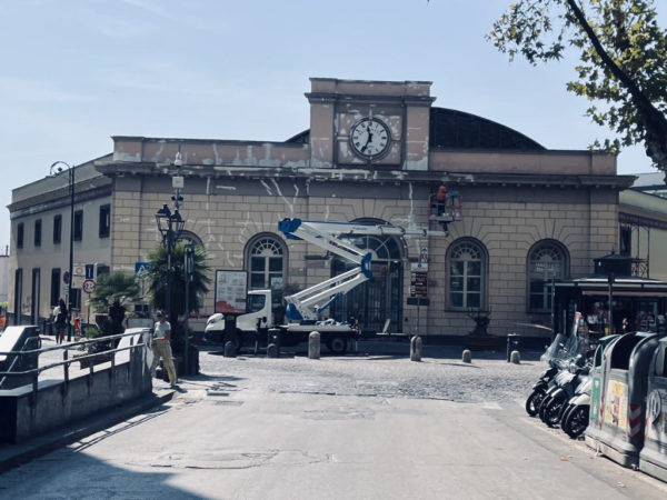 Napoli funicolare di Chiaia stazione superiore