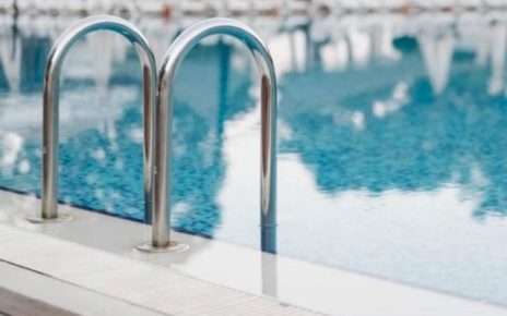 Tragedia a Vico Equense: annegamento di un bambino di 7 anni in una piscina 3 Tragedia di Ferragostomod