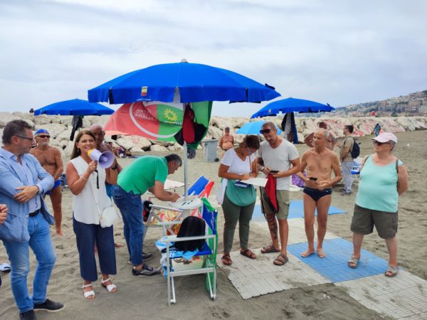 raccolta firme autonomia mappatella 6
