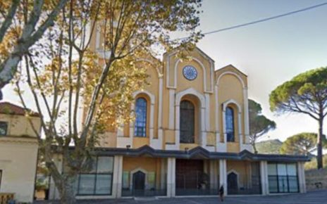 Eboli, grande affluenza di fedeli alla stagione concertistica del Mese dei Santi Medici 6 10f4cf9a 0ea7 4bbf b3be 082aab047493 1 663x450 1