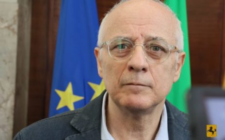 Campania, Colella (consigliere delegato allo Sport, Giovani ed Eventi) della Città Metropolitana di Napoli sul "Circuito europei Cadetti" di scherma 4 306 IMG 20221123 WA0007