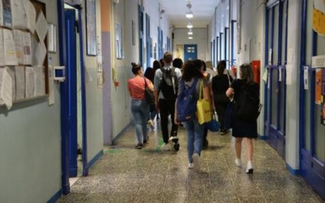 Basilicata, Scuola. Giordano (Ugl):”Notevole calo numero di studenti della provincia di Matera” 5 65e6e5a4c7877