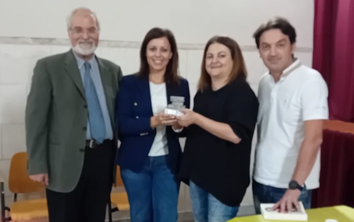 Castello di Cisterna plaude a Luigia Bencivenga e al suo “O’ Cane” 4 7. Omaggio Castrum Pro Loco a Luigia Bencivenga autrice O Cane Castrello di Cisterna 28.9.2024