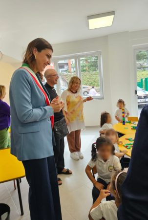 Anna Petta Scuola2