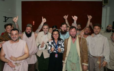 Napoli, "La Domanda di Matrimonio e altre storie" di Cechov: la pièce teatrale che ha inaugurato il Progetto "La Tempesta del Teatro" 4 LA DOMANDA DI MATRIMONIOmod