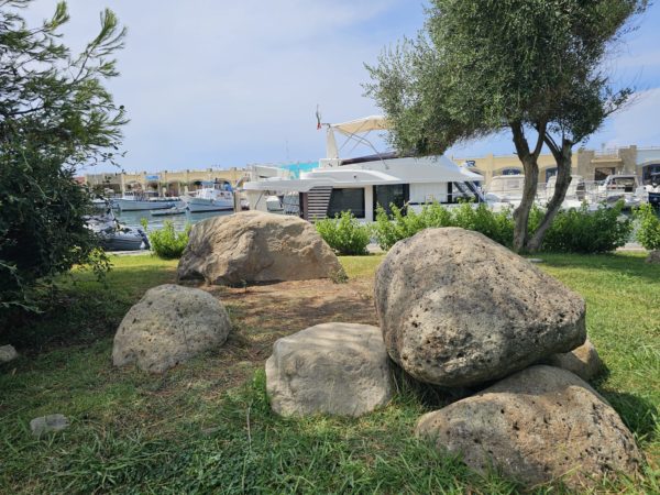 Porto di Acciaroli senza la grande Onda