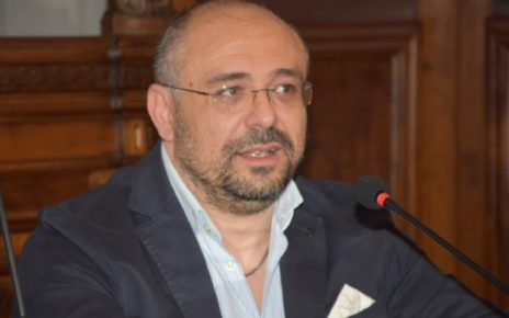 Salerno, la proposta della Fenailp Turismo: "Posticipiamo l'apertura delle scuole. L’Italia potrebbe beneficiare di circa 15 milioni di visitatori in più a settembre" 3 Sansivieromod1