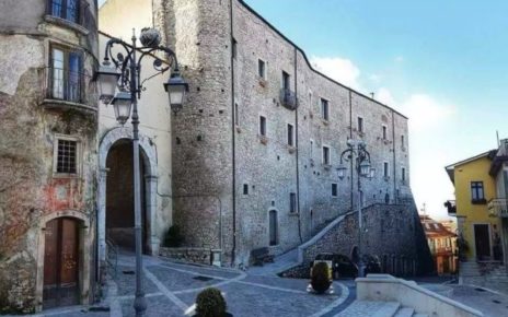 Taurasi, nel centro storico al via la XVI Edizione della Rassegna di Enogastronomia, Spettacolo e Arte 3 Taurasi
