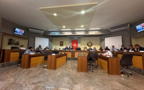 Pomigliano d'Arco, abbassamento della TARI per commercianti con sconto fino al 50% 3 consiglio comunale pomigliano