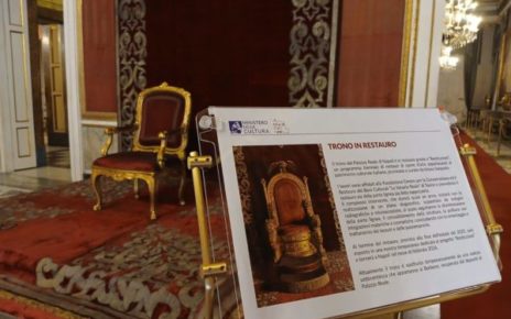 trono in restauro