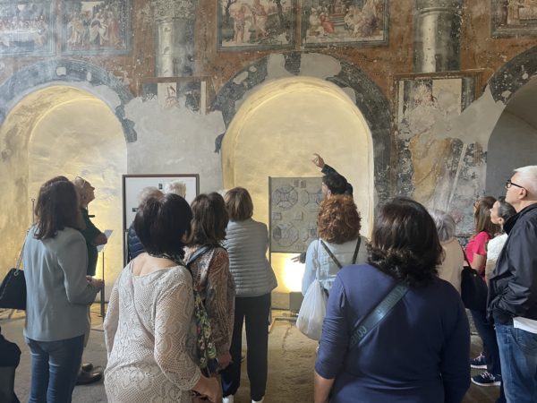 Somma Vesuviana, apre ai turisti il laboratorio d’arte dell’artista Mary Pappalardo nel cuore del Borgo Antico del Casamale 2 001mod