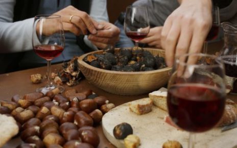 Giffoni Sei Casali, San Martino: castagne e vino XI edizione 7 Divin Castagne 2017 a S.Antonio Abate NA 6iiezsu9zabt1zpm1ikwdb8k00a483bjhii4hp7tgvo
