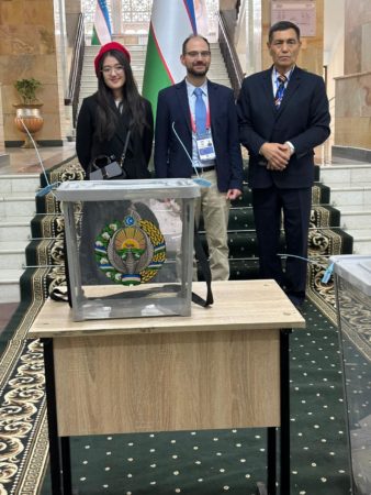 Domenico Letizia visita i seggi di Samarcanda