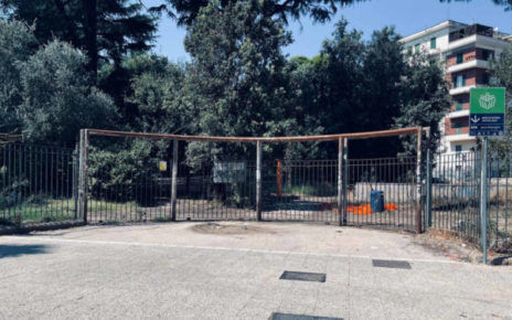 Napoli, parco Mascagna: vandalismi prevedibili e previsti 4 Napoli parco Mascagna