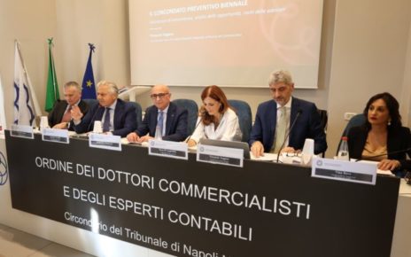 Odcec Napoli Nord nella foto da sinistra Capone Tuccillo Matacena DAngiolella Saggese e Bove 1