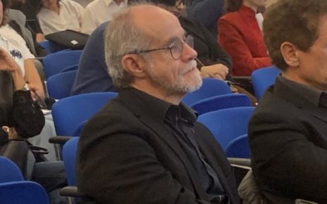 Campania, l'economista urbano Carlos Moreno: "Napoli può diventare una città sostenibile" 3 carlos morenomod