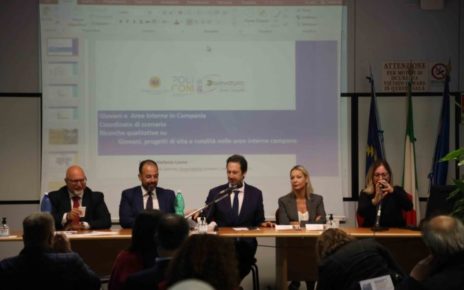 Campania, Cammarano (M5S): "Crisi idrica e spopolamento al centro dell'audizione della commissione Aree interne ad Avellino” 4 foto audizione