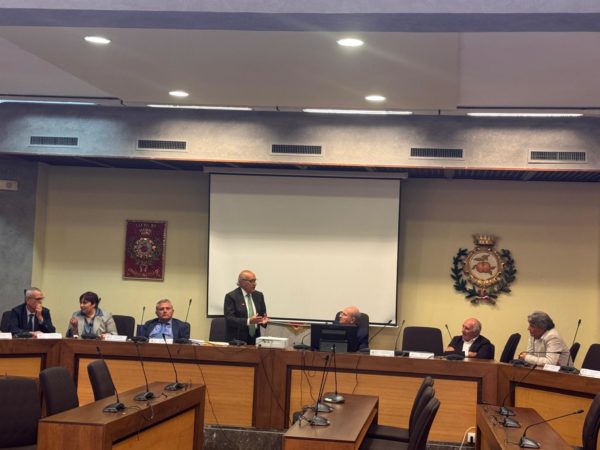 Pomigliano d'Arco, Ambiente: tavolo dei sindaci dell'area per strategie comuni contro polveri sottili 2 12c0bba7 95f9 4e4f b20f c26dc29b0986