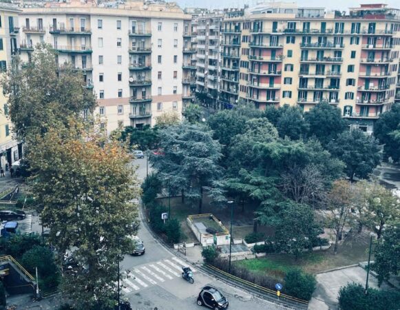 Napoli piazza Medaglie dOromod