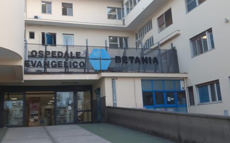 Napoli, aggressione choc al pronto soccorso: infermiere e guardia giurata feriti 5 ospedale betania facciata new