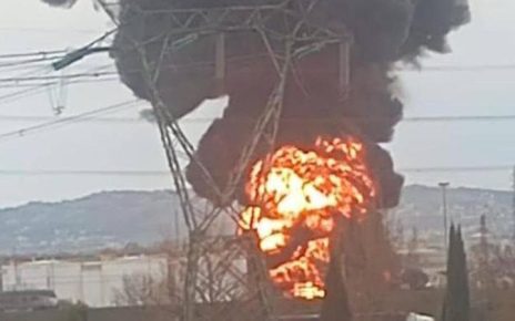 Calenzano, incendio e esplosione al deposito ENI: bilancio tragico e misure straordinarie 6 133702818 cd76bad1 8d18 49c3 9413 03ce96ceba63