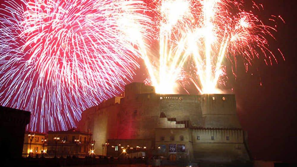 Capodanno Napoli fuochi 2 2 3